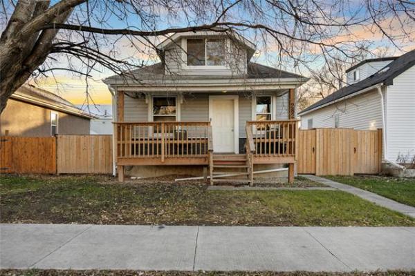 Home Photo - 282 Larsen Avenue