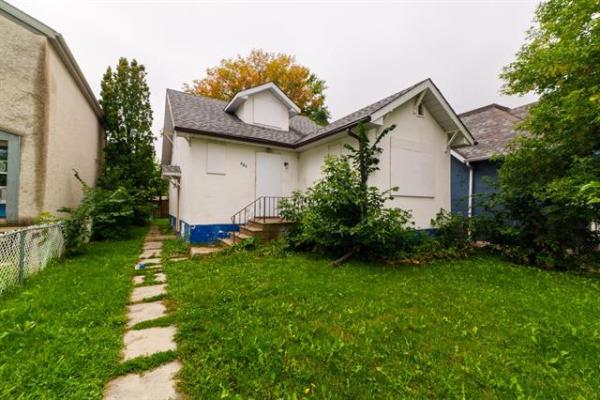 Home Photo - 486 Boyd Avenue