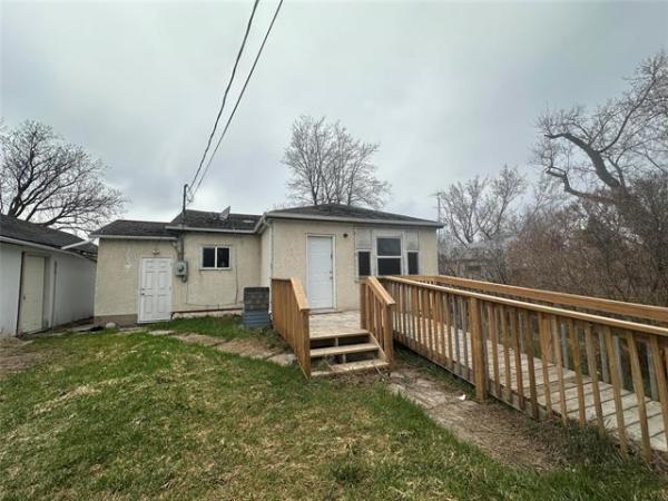 Home Photo - 4 Lakeview Drive