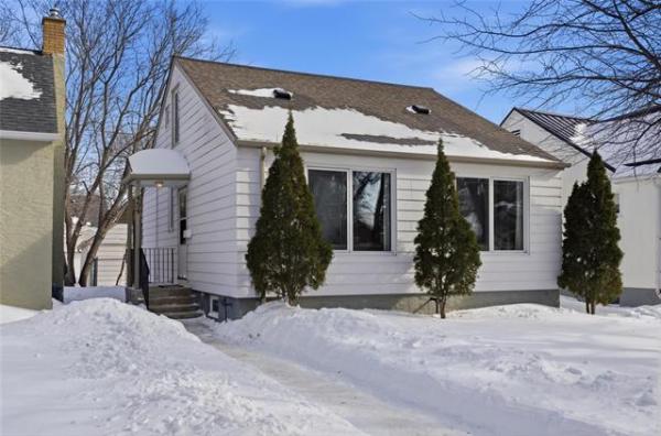 Home Photo - 454 Campbell Street