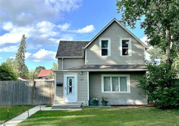 Home Photo - 127 Lansdowne Avenue