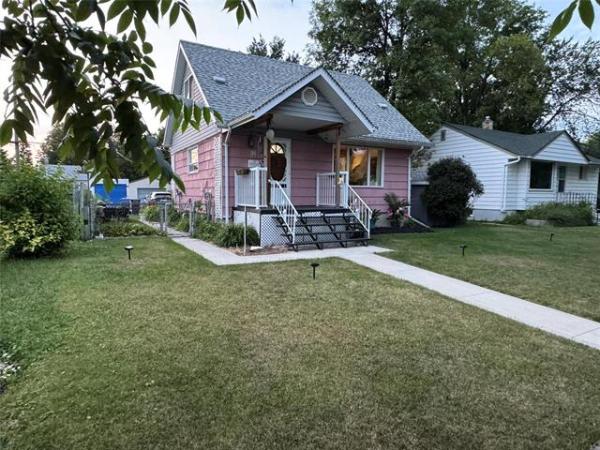 Home Photo - 91 Dunraven Avenue