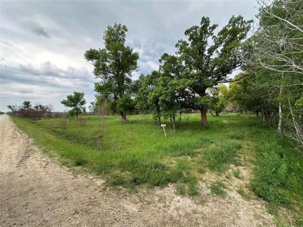 home photo - 90122 32E Road
