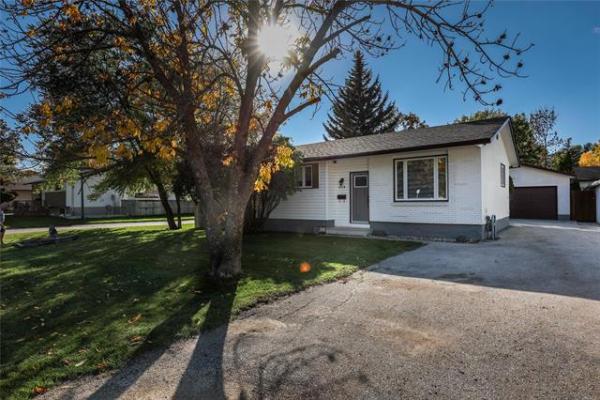 Home Photo - 638 Cathcart Street