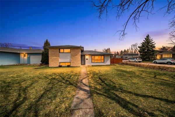 Home Photo - 241 Bancroft Bay