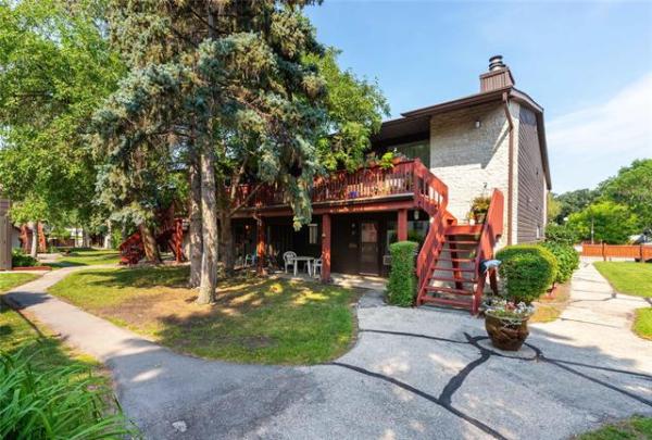 Home Photo - 17-120 Scotswood Drive