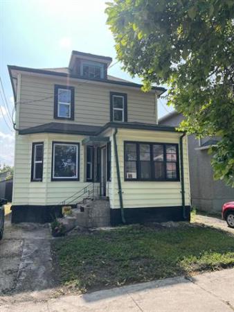 Home Photo - 396 Aberdeen Avenue