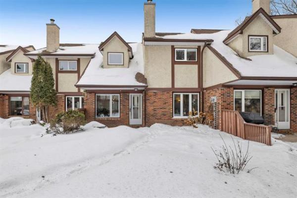 Home Photo - 6-1692 St Mary's Road