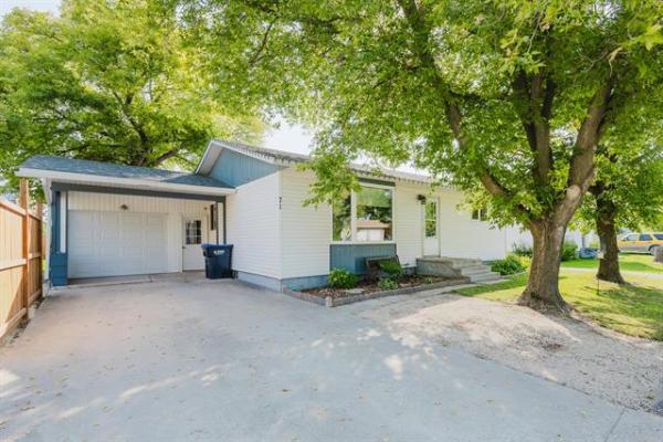 Home Photo - 71 Caron Street