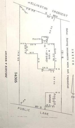 Home Photo - 1670 Wellington Crescent