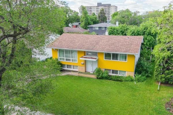 Home Photo - 620 Hartford Avenue
