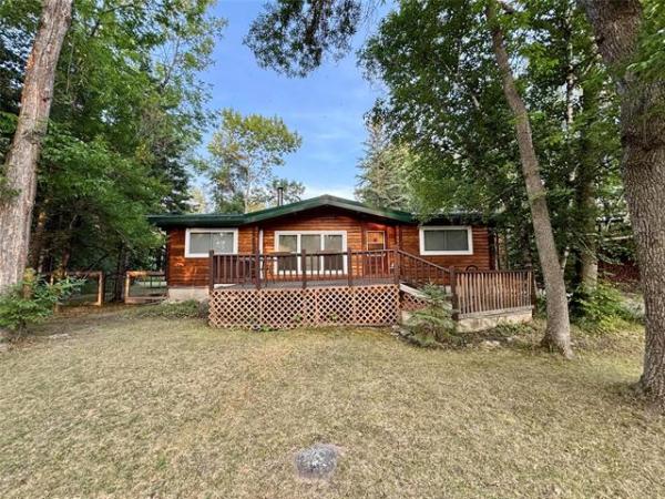 home photo - 120 BAYVIEW Drive