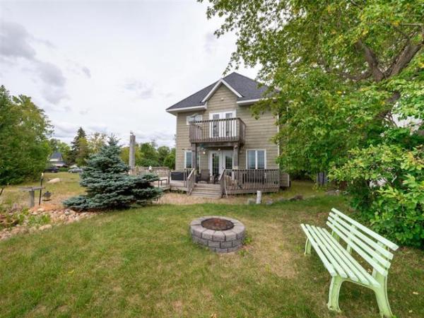 home photo - 186 Grand Marais Boulevard