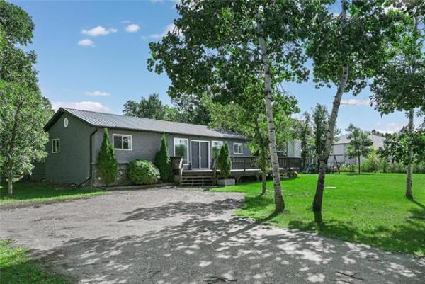 Home Photo - 37 St Joseph Boulevard