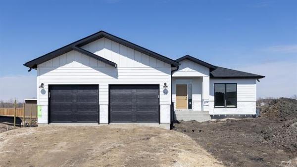 Home Photo - 53 Caribou Bay