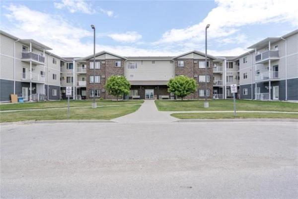 Home Photo - 210-8 Brighton Lane