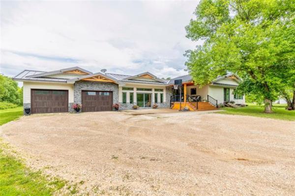 Home Photo - 2117 PREFONTAINE Road
