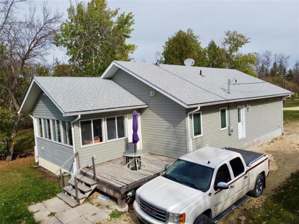 Home Photo - 52 York Avenue