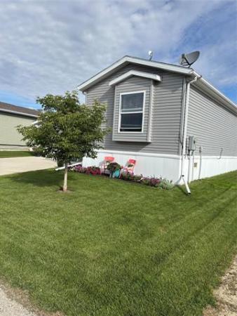 Home Photo - 22 SUNSET Crescent