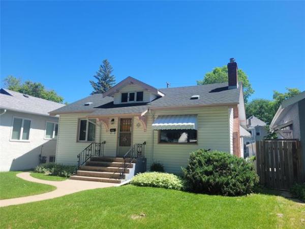 Home Photo - 902 Warsaw Avenue