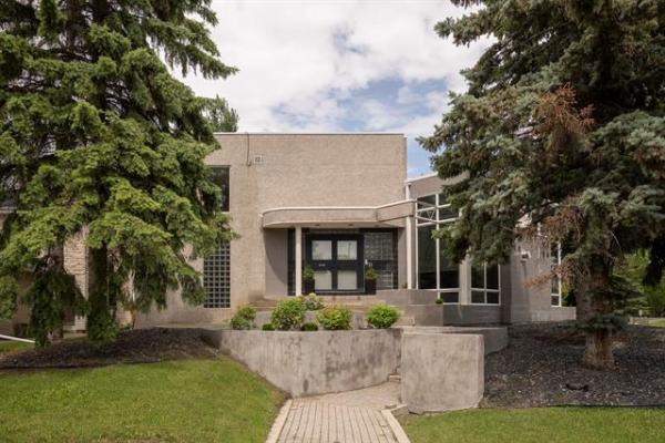 Home Photo - 1 Dunbar Crescent