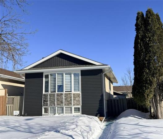 Home Photo - 127 Ostafiew Farm Road