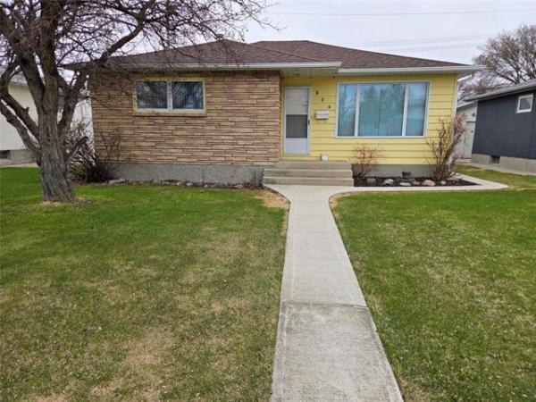 Home Photo - 806 Nottingham Avenue