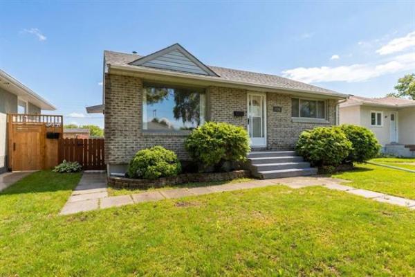 Home Photo - 978 Bannerman Avenue