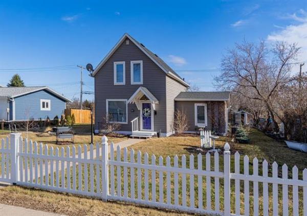 Home Photo - 126 Hampton Street