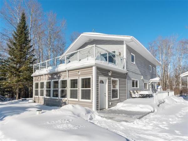 Home Photo - 42 WEXFORD Bay