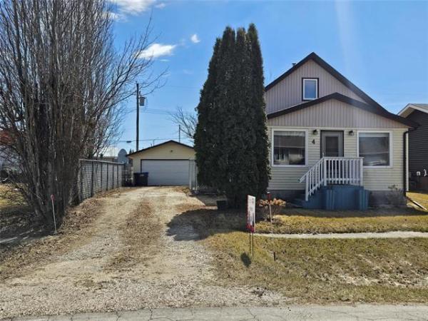 Home Photo - 4 Third Avenue