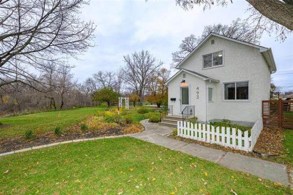 Home Photo - 493 Cherrier Street