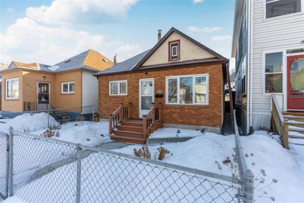 Home Photo - 909 Ingersoll Street