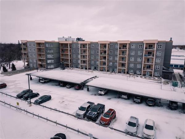 Home Photo - 505-110 Creek Bend Road