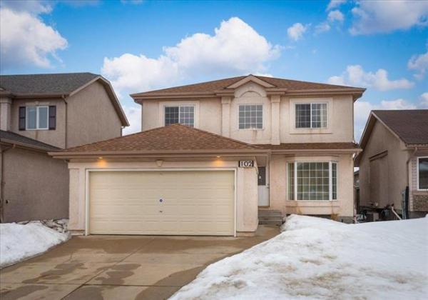 Home Photo - 102 Ebb Tide Drive