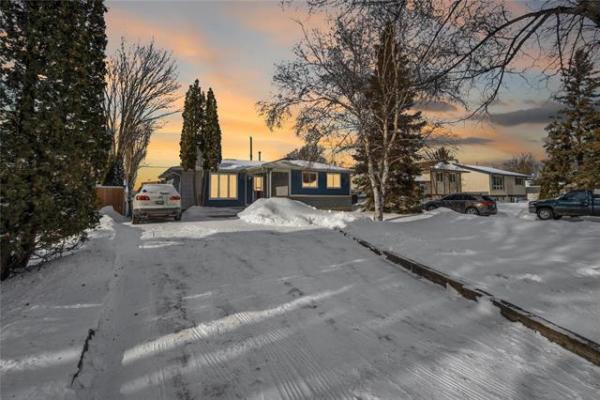 Home Photo - 46 Donan Street