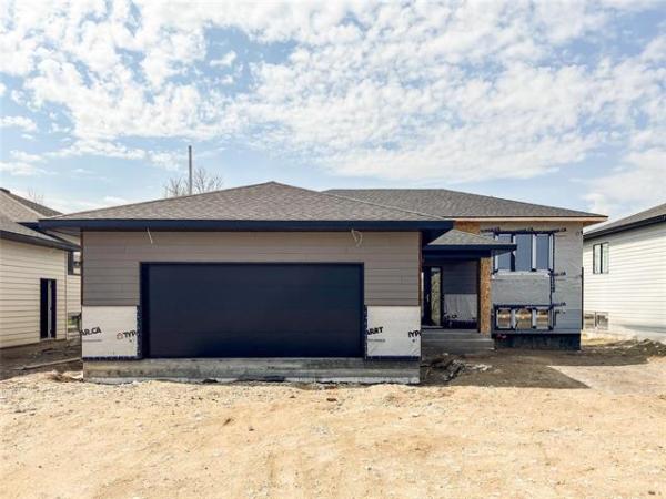 Home Photo - 38 Parkside Crescent