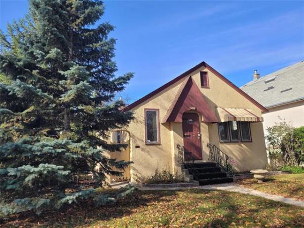 Home Photo - 948 Strathcona Street