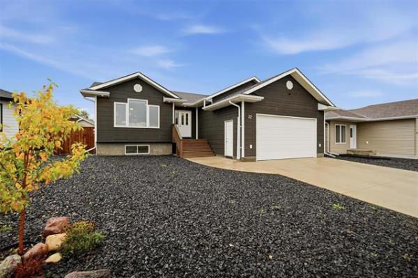 Home Photo - 22 Acorn Bay