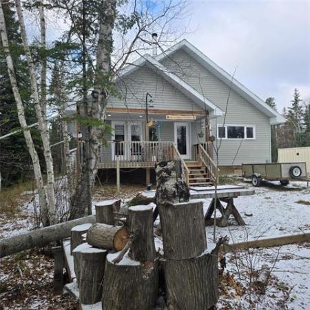 Home Photo - 12 Evergreen Road