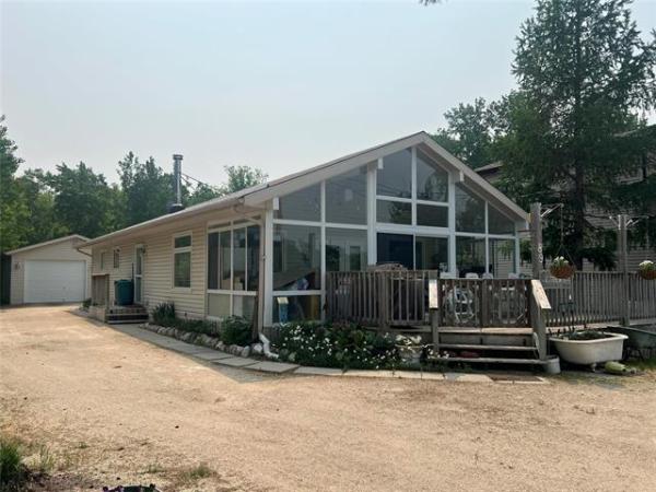 Home Photo - 89 John Street