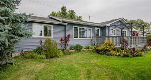 Home Photo - 58073 Service Road