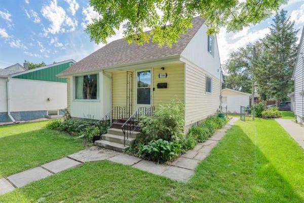 Home Photo - 1088 Warsaw Avenue