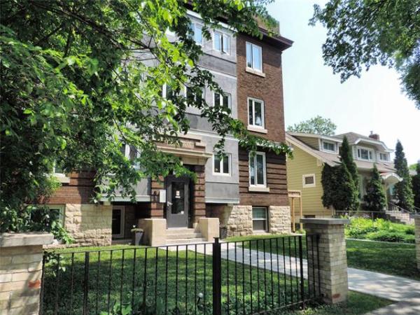 Home Photo - 16-161 Cathedral Avenue