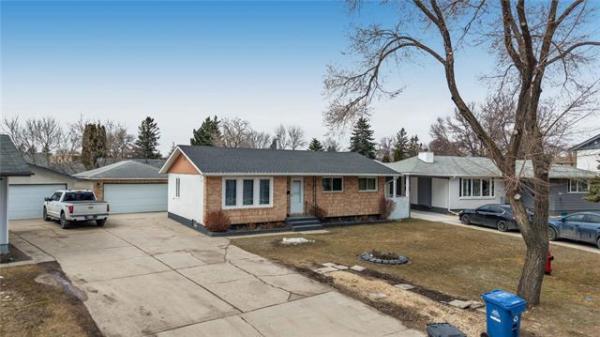 Home Photo - 122 Blechner Drive