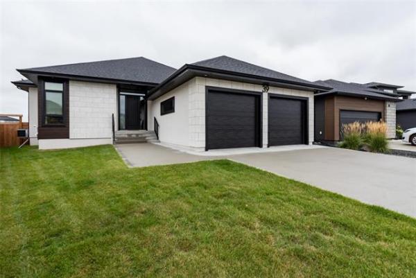 Home Photo - 39 West Plains Drive