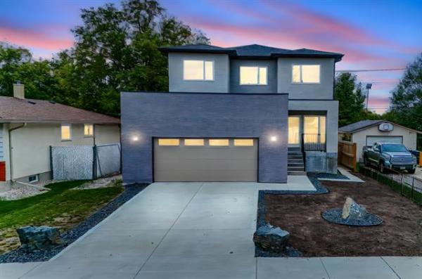 Home Photo - 434 Golf Boulevard