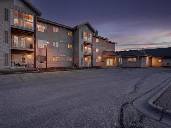 Home Photo - 207-685 Warde Avenue