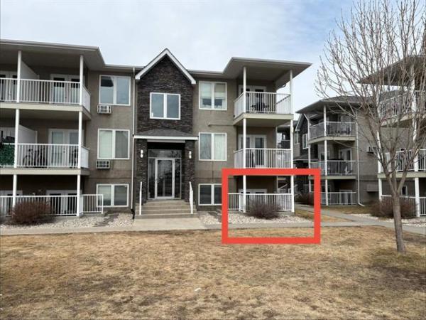 home photo - 20-37 Willow Street