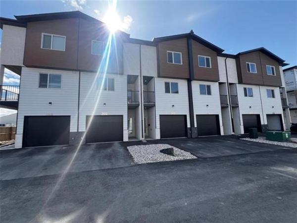 Home Photo - 404-591 Washington Avenue